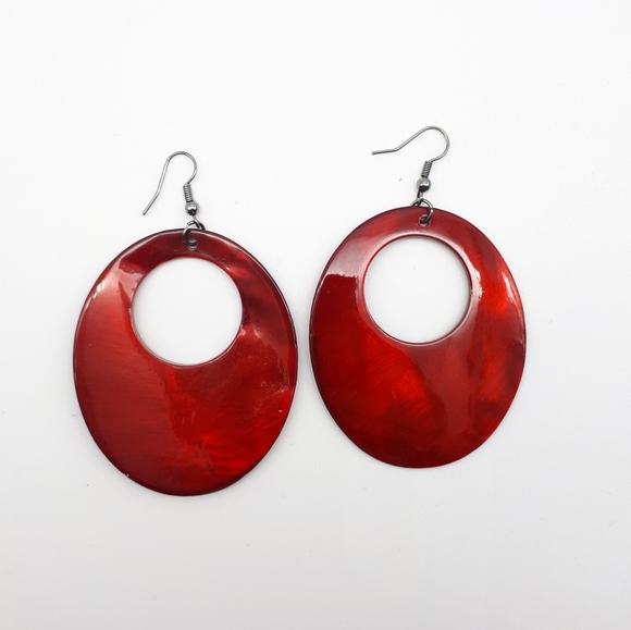 ⭐2 for $10⭐ - Glass red oval earrings - Picture 1 of 2